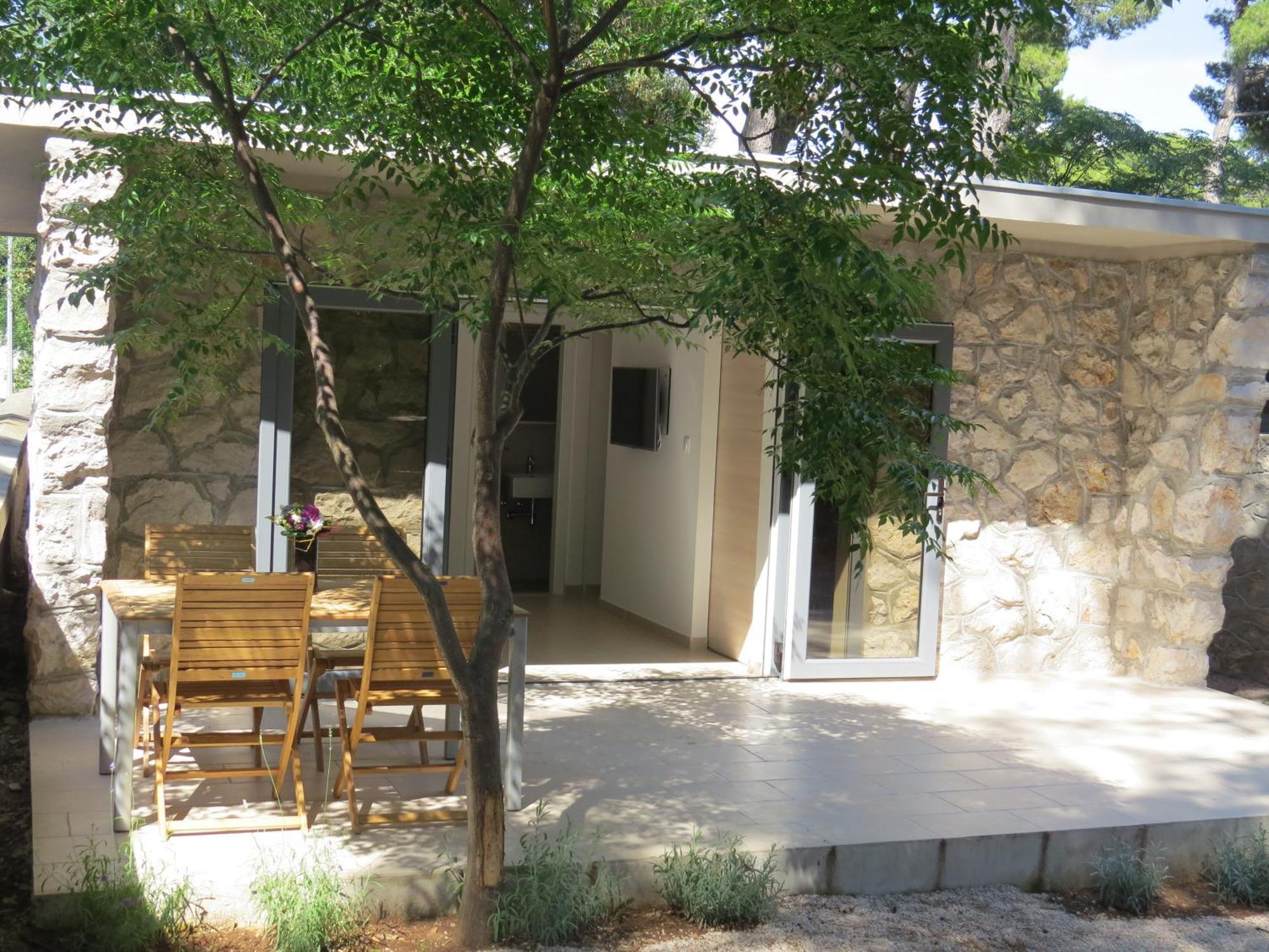 Camping Mia Bungalow & Mobile Home بيوغْغاد نا موغو المظهر الخارجي الصورة